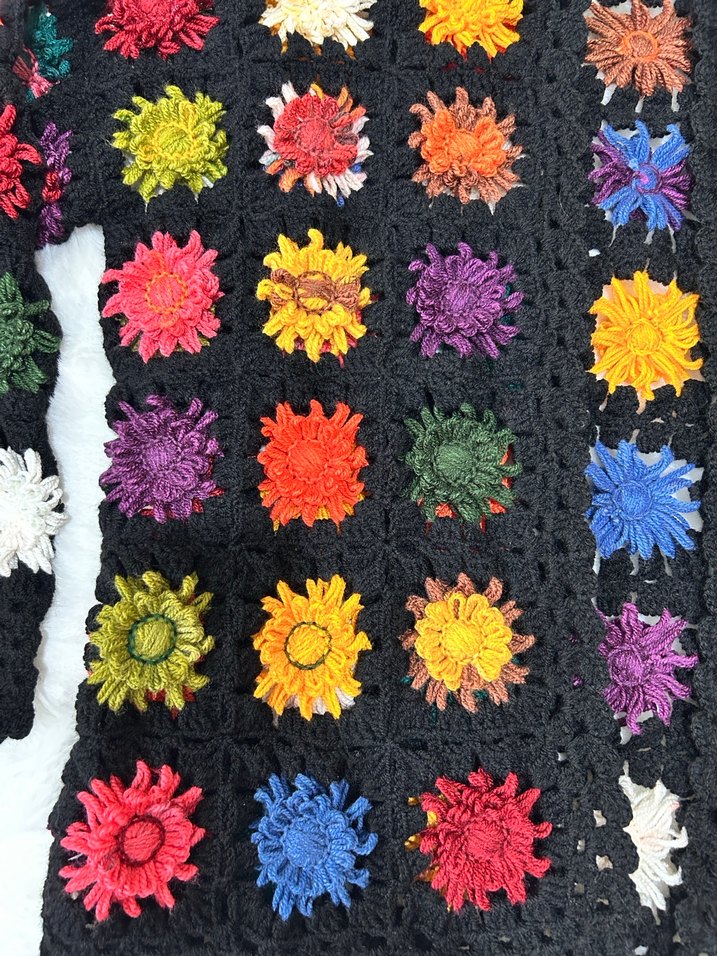 Çok Renkli Örgü Bohem Hırka 3 boyutlu çiçek motifli - Görsel 5