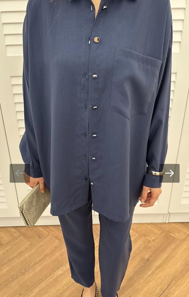 Lacivert Düğmeli Kadın Takım - Görsel 2