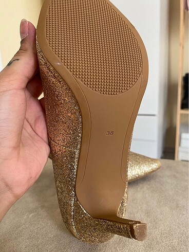 38 Beden Stiletto