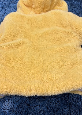 Sarı Kapüşonlu Erkek Çocuk Kürklü Mont - Görsel 6