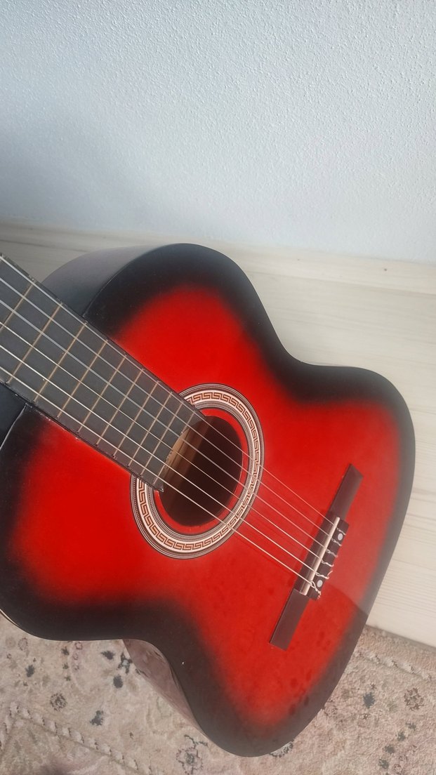 castilla kırmızı elektro gitar - Görsel 3