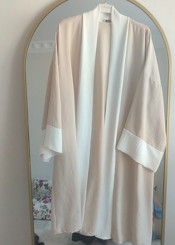 Beyaz Uzun Kollu Salaş Kadın Kimono