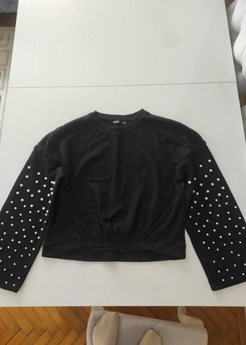 Boncuk Detaylı Siyah Kız Sweatshirt