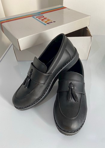 Siyah Püsküllü Erkek Çocuk Özel Ayakkabı - Görsel 3