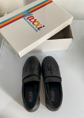 Siyah Püsküllü Erkek Çocuk Özel Ayakkabı - Görsel 2