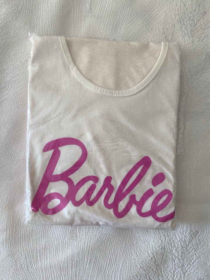 Beyaz Barbie Baskılı Kısa Kollu Kadın Pijama Takımı - Görsel 2