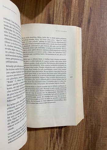 Beden Renk Kelam El Kitabı - Şaban Ali Düzgün