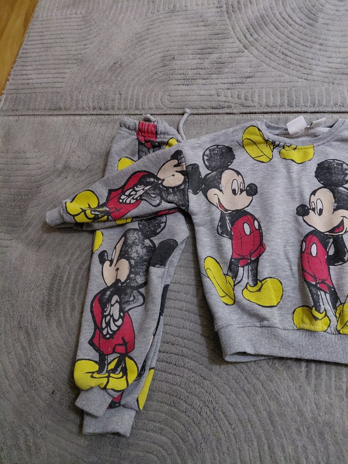 Gri Mickey Baskılı Kız Eşofman Takımı - Görsel 4