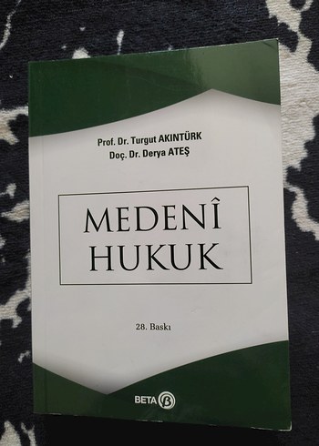 Medenî Hukuk - Prof. Dr. Turgut Akıntürk