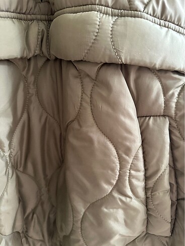 l Beden Kapüşonlu sweat/mont