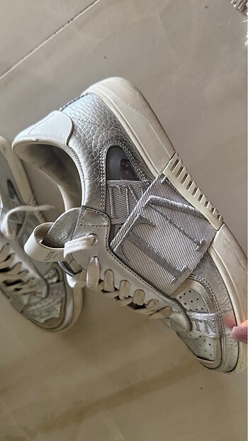 Valentino Zorlu Beymen valentino