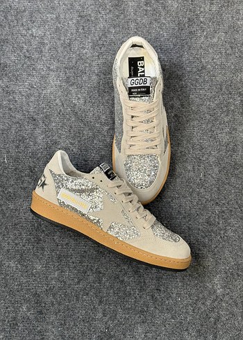 Golden Goose Deluxe Gri Simli Platform Spor Ayakkabı