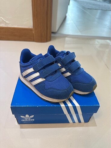 Adidas Bebek ayakabı