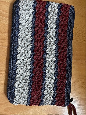 Zara El Orgusu Clutch Canta