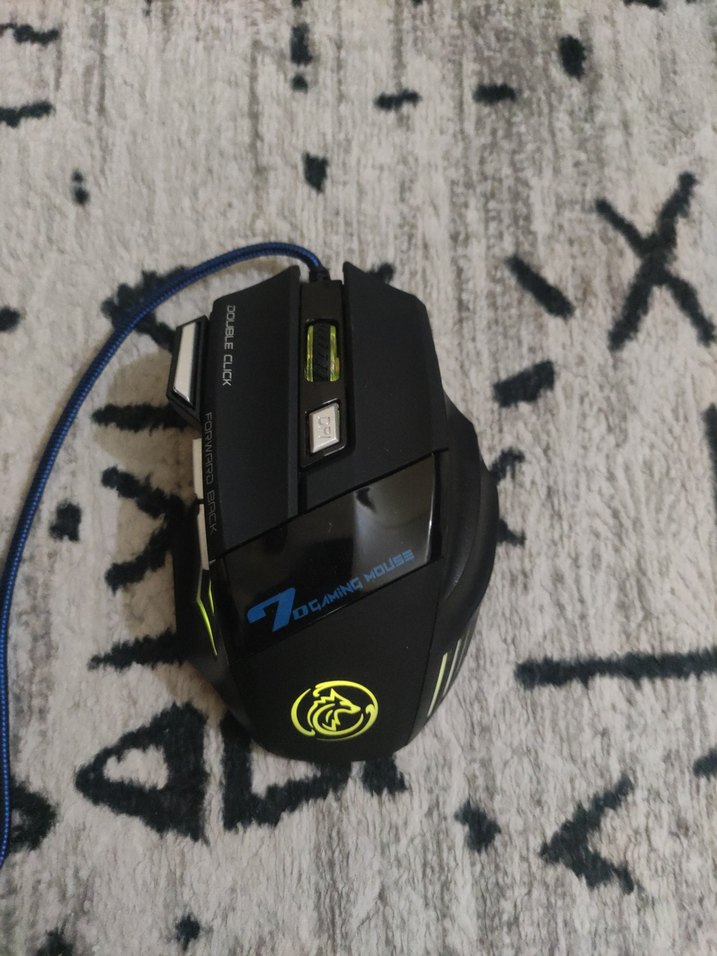 Siyah Kablolu Piranha oyun Klavyesi ışıklı ve ışıklı mouse - Görsel 3