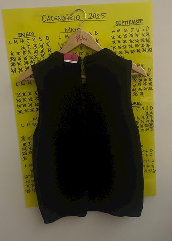 İşlemeli Siyah Örme Kadın Yelek - Görsel 2