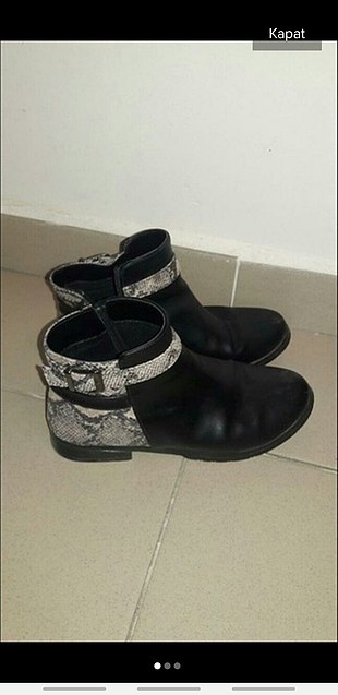 Zara siyah bot