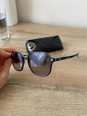 Beden siyah Renk Rayban orijinal güneş gözlüğü