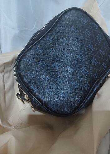 Guess Vezzola Smart mini çapraz çanta