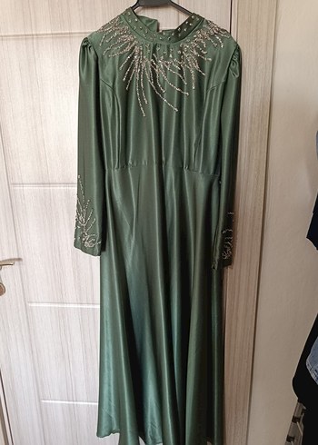 50 Beden Uzun Kollu Nakışlı Vintage Kadın Abiye Elbise