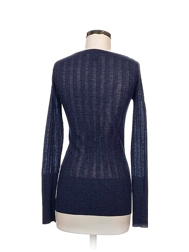 s Beden Pull and Bear Hırka %70 İndirimli.