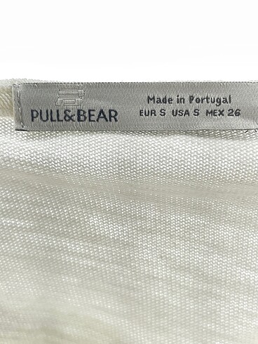 s Beden beyaz Renk Pull and Bear Kazak / Triko %70 İndirimli.
