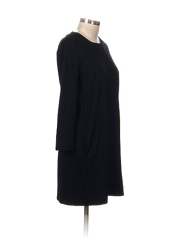 H&M H&M Kısa Elbise %70 İndirimli.