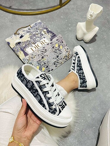 Zara Dior A+KALİTE İTHAL SNEAKER