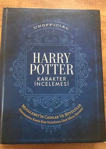 Harry Potter Karakter İncelemesi Mizah Kitabı