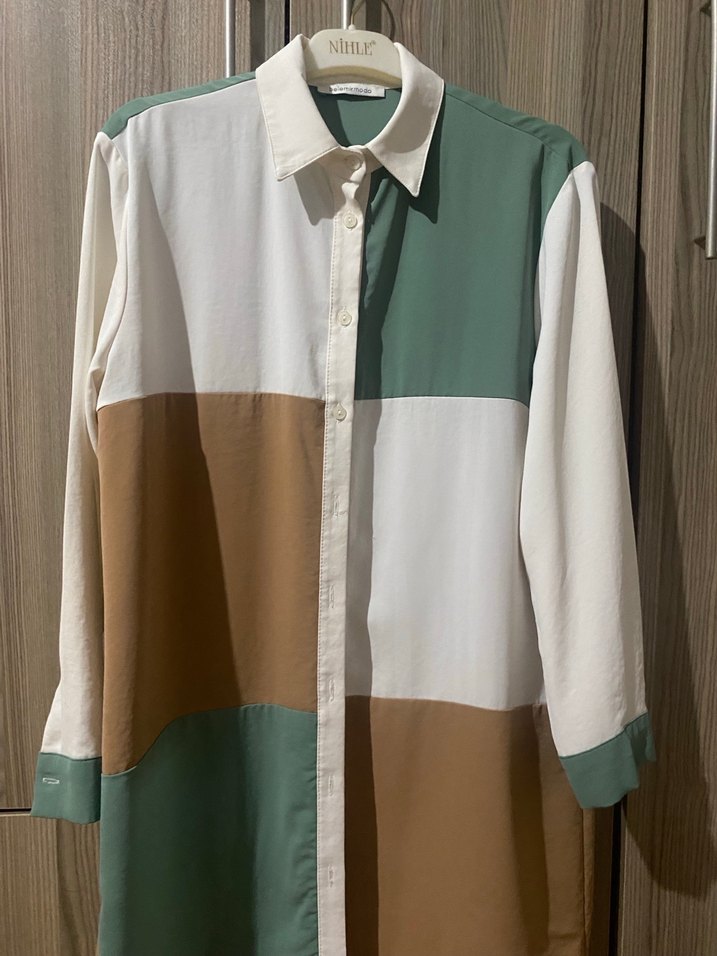 Kadın Bej Renkli Düğmeli Mini Gömlek - Görsel 5