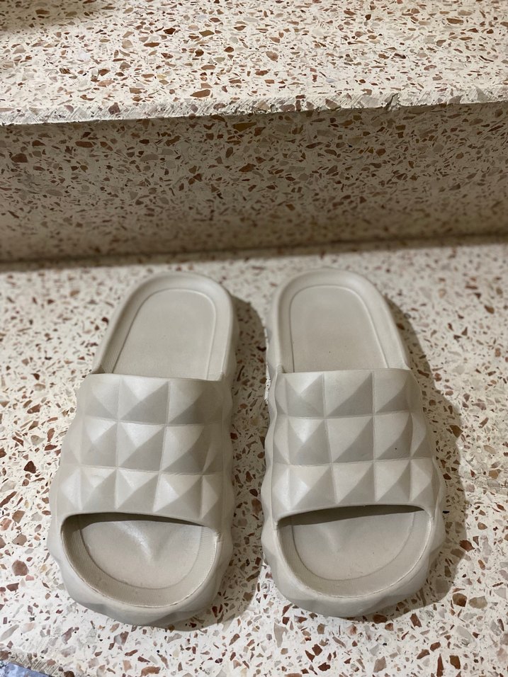 Gri Dolgu Topuk Kadın Terlik - Görsel 4