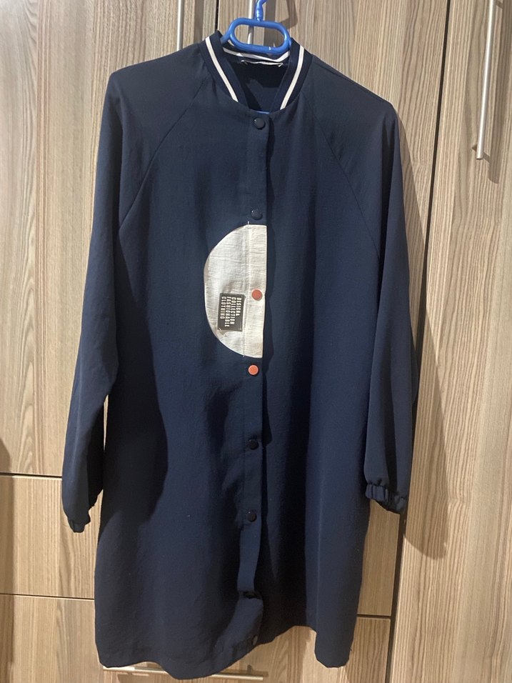 Lacivert mevsimlik hırka - Görsel 2