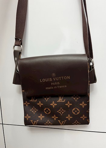 Louis Vuitton Kahverengi Deri Çapraz Çanta