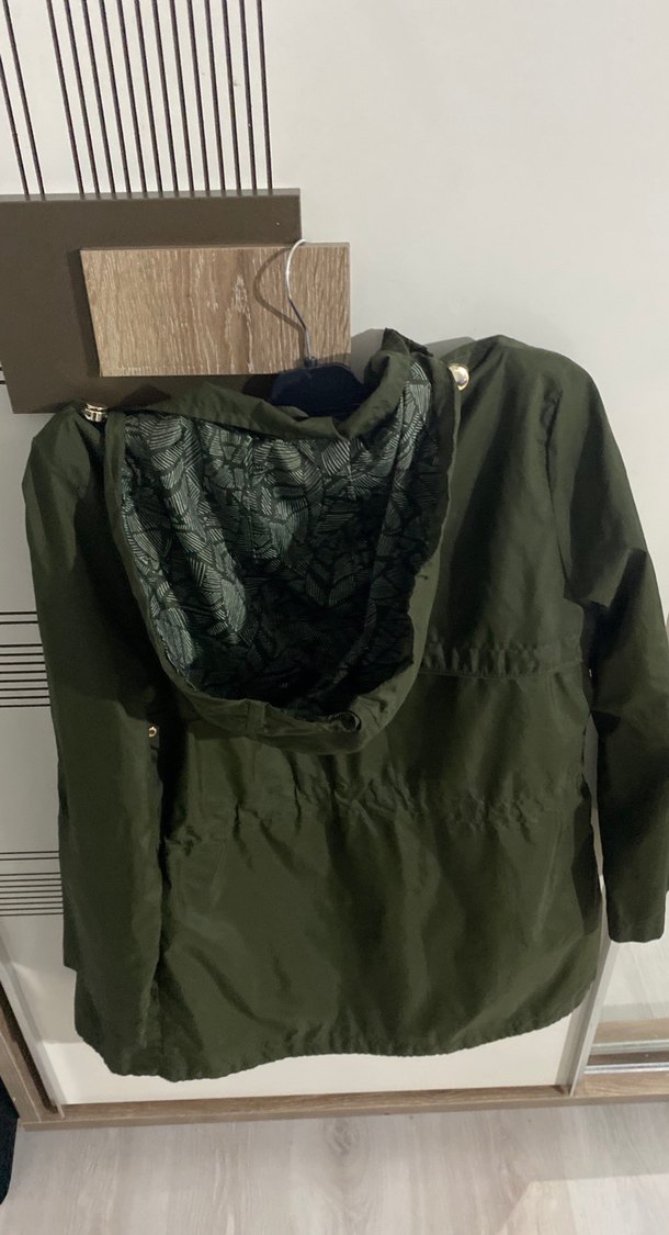 Kadın Yeşil Fermuarlı Midi yağmurluk - Görsel 3