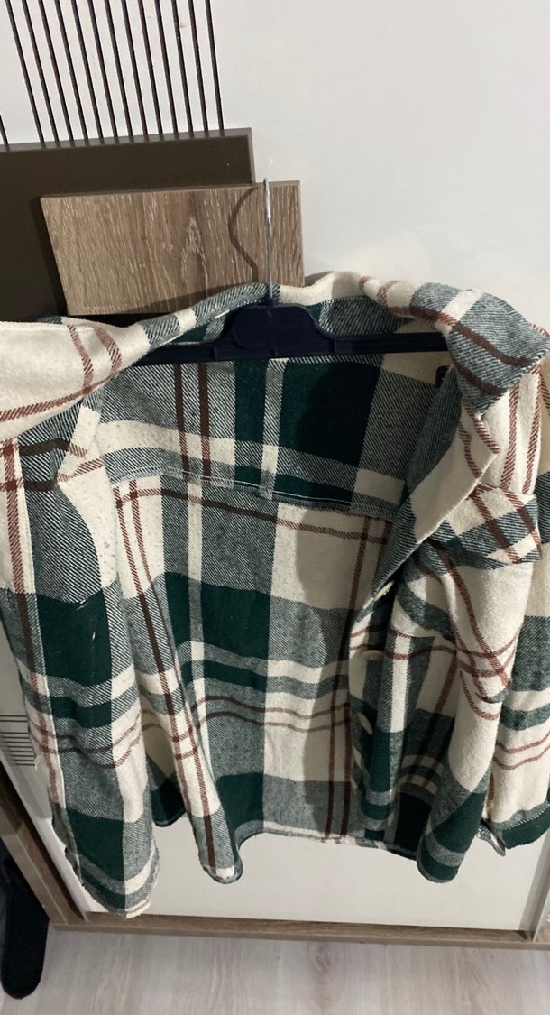 Düğmeli Ekose Desenli Yeşil Gömlek - Görsel 2