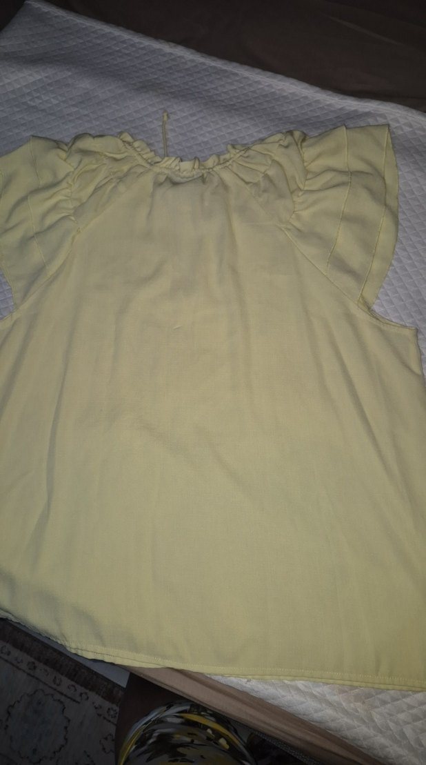 Sarı V Yaka Fırfırlı Bluz(Almanyadan) - Görsel 5