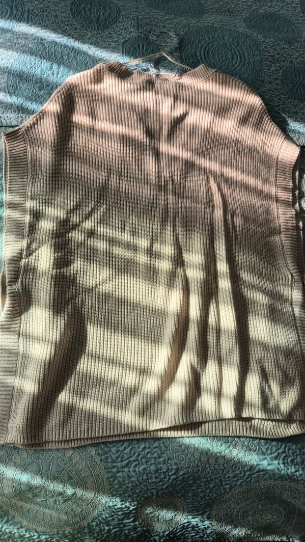 V Yaka Bej Kadın Triko Süveter - Görsel 4