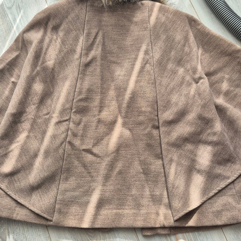 Yurt disindan Kürklü Yarasa Kol Midi Kaban - Görsel 2