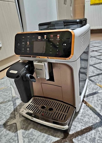 Philips EP5543/80 Kahve Makinesi