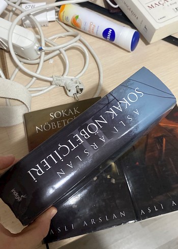 Sokak Nöbetçileri Roman Serisi - 4 Kitap - Görsel 4