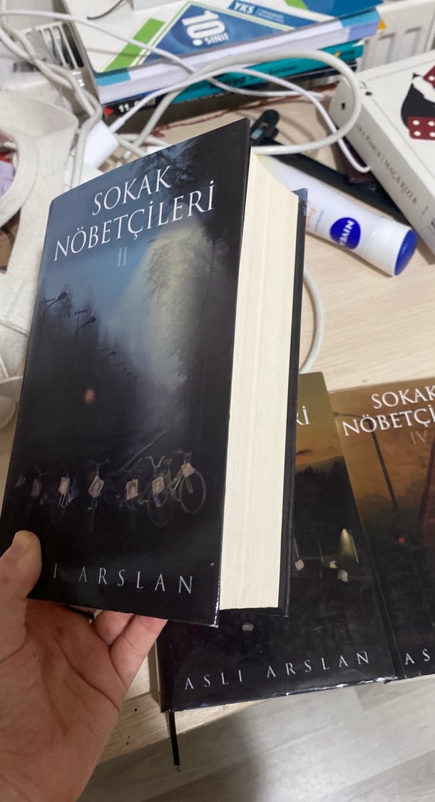 Sokak Nöbetçileri Roman Serisi - 4 Kitap - Görsel 5