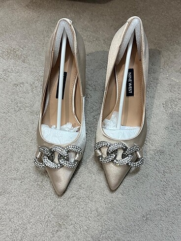 40 Beden Nine west