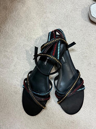 Nine west