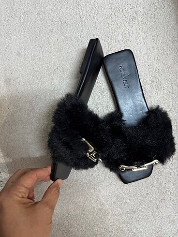 37 Beden Nine west