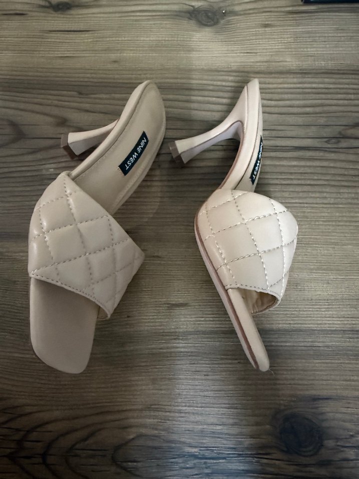 Nine West Kadın Bej Pliseli Topuklu Terlik - Görsel 2