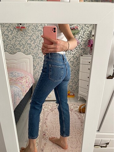 Bershka Bershka yırtık mom jean