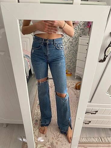 pull&bear bol paça yırtık kot