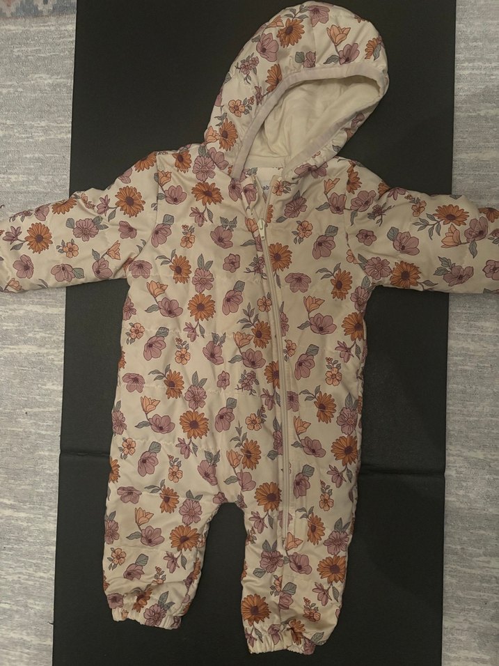 Çiçek Desenli Kız Bebek Tulum - Görsel 2