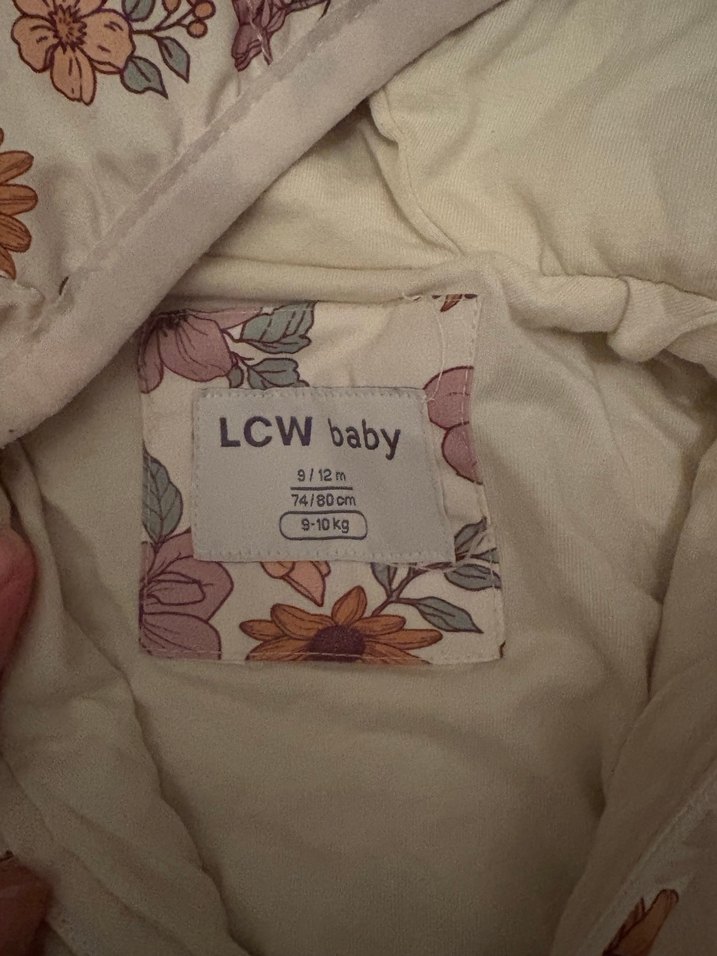 Çiçek Desenli Kız Bebek Tulum - Görsel 3