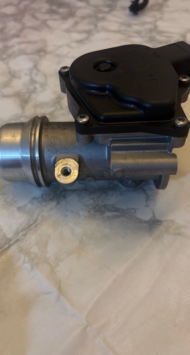 1.5 dacia Renault gaz kelebeği - Görsel 3